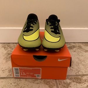 Nike Boy Soccer shoes